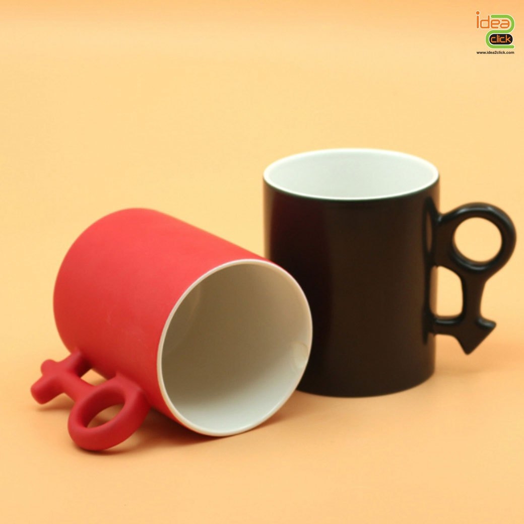 แก้วเซรามิคคู่รักหูจับชาย-หญิงเปลี่ยนสีเมื่อใส่น้ำร้อน 11 oz. พิมพ์ภาพได้