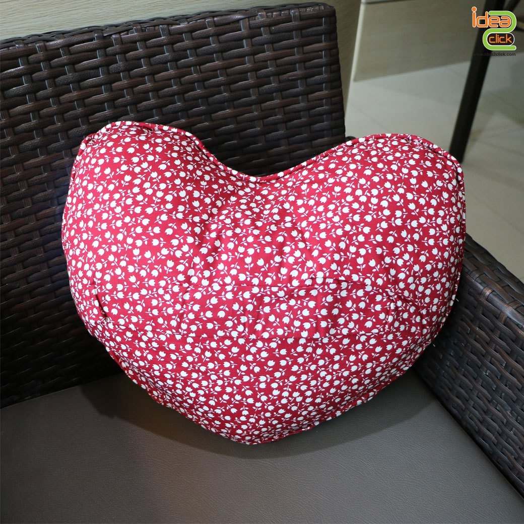 หมอนอิงหัวใจผ้าต่วน พิมพ์ภาพได้สวยงาม