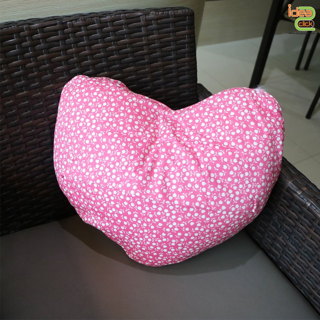 หมอนอิงหัวใจผ้าต่วน พิมพ์ภาพได้สวยงาม