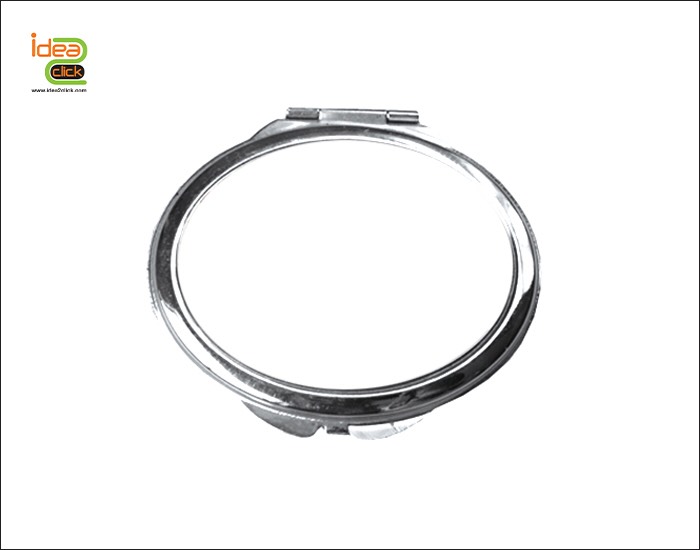 กระจกโลหะสีเงินทรงวงรี     