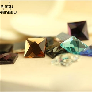 อุปกรณ์ตกแต่งเคสเรซิ่น - เพชรทรงสี่เหลี่ยม