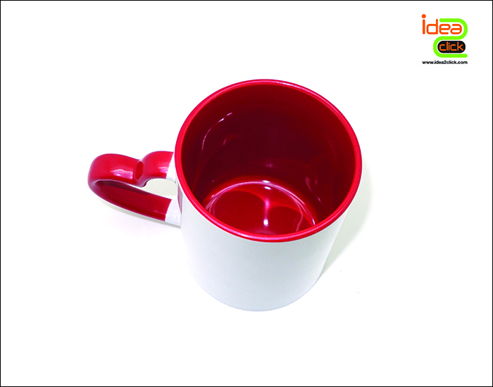 แก้วมัคสีขาวด้านในสีพร้อมที่จับหัวใจสีแดง 11 oz.