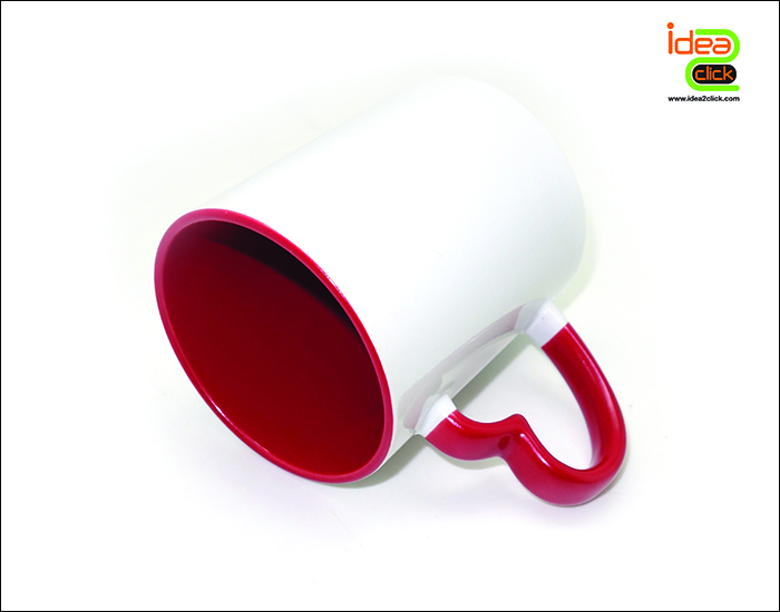 แก้วมัคสีขาวด้านในสีพร้อมที่จับหัวใจสีแดง 11 oz.